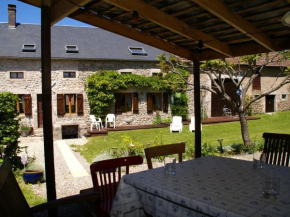 House with large garden and terrace Near Dun les Places